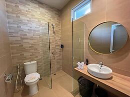 East Marina Guesthouse