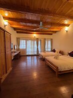 Punatsangchhu Cottages