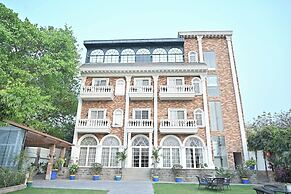 Dharm Resort