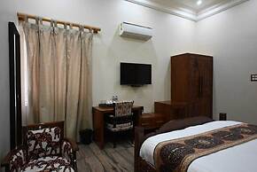 Dharm Resort