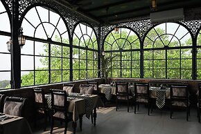 Dharm Resort