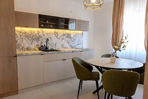 I&I Apartments Lux