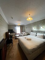 The Lairgate Hotel