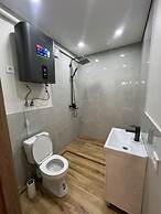 Sandyk At-Bashy Hotel