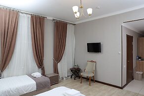 Eco Boutique Emerald Hotel