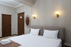 Eco Boutique Emerald Hotel