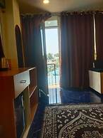 Golden View Hotel