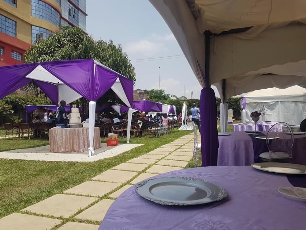 Bedarin Hotel Ruiru