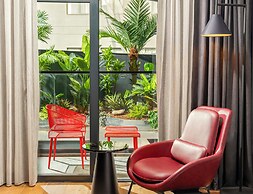 Radisson RED Izmir Point Bornova