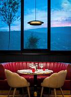 Radisson RED Izmir Point Bornova