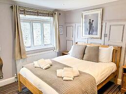 V Rooms Brunswick Square