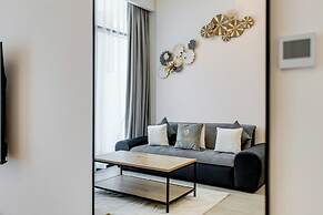 GLOBALSTAY. Azizi Riviera 40