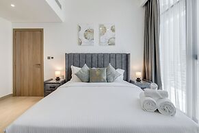 GLOBALSTAY. Azizi Riviera 40
