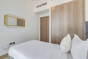 GLOBALSTAY. Azizi Riviera 40