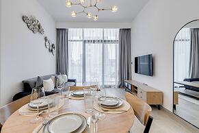 GLOBALSTAY. Azizi Riviera 40