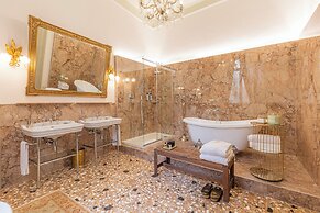 Corte Realdi Suites Palazzo Camozzini