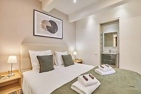 Charming Apartment Center of Paris Le Marais