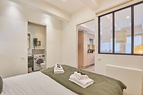 Charming Apartment Center of Paris Le Marais