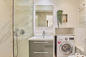 Charming Apartment Center of Paris Le Marais