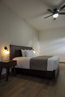 Aura Hotel