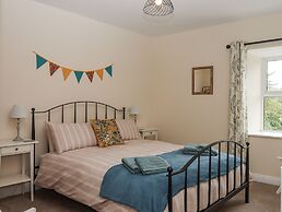 Aunty Junes Cottage