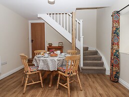 Aunty Junes Cottage
