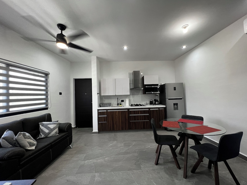Casa Banak Apartments