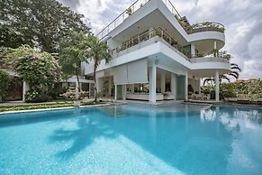 Holistic Horizon Bali