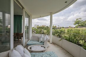 Holistic Horizon Bali