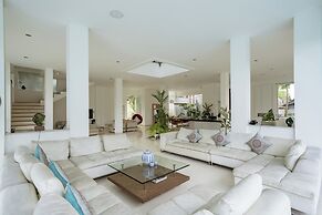 Holistic Horizon Bali