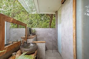 Holistic Horizon Bali