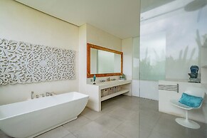 Holistic Horizon Bali