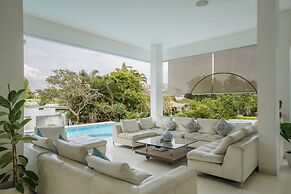 Holistic Horizon Bali
