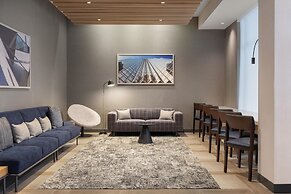 Hyatt Place Toronto Airport