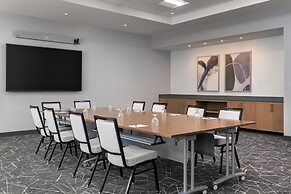 Hyatt Place Toronto Airport