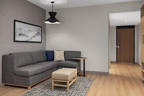 Hyatt Place Toronto Airport