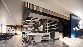 Hyatt Place Toronto Airport