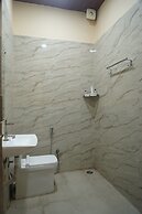 Hotel Raj Kamal & Garden