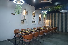 Hotel Raj Kamal & Garden