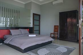 Blue Marlin 6-BR Villa Singaraja Bali