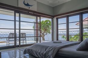 Blue Marlin 6-BR Villa Singaraja Bali