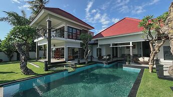 Blue Marlin 6-BR Villa Singaraja Bali