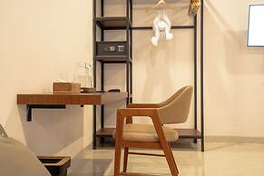 Miles Coliving