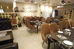 Hotel Om Complex