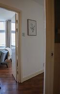 City Centre & Parking 2 Bed Ap