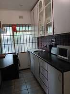 Oaktree Guest House