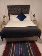 Oaktree Guest House