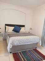 Oaktree Guest House