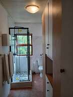 Oaktree Guest House