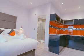 Mayfield Suites